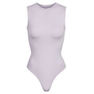 Skims Crew Neck Sleeveless Bodysuit